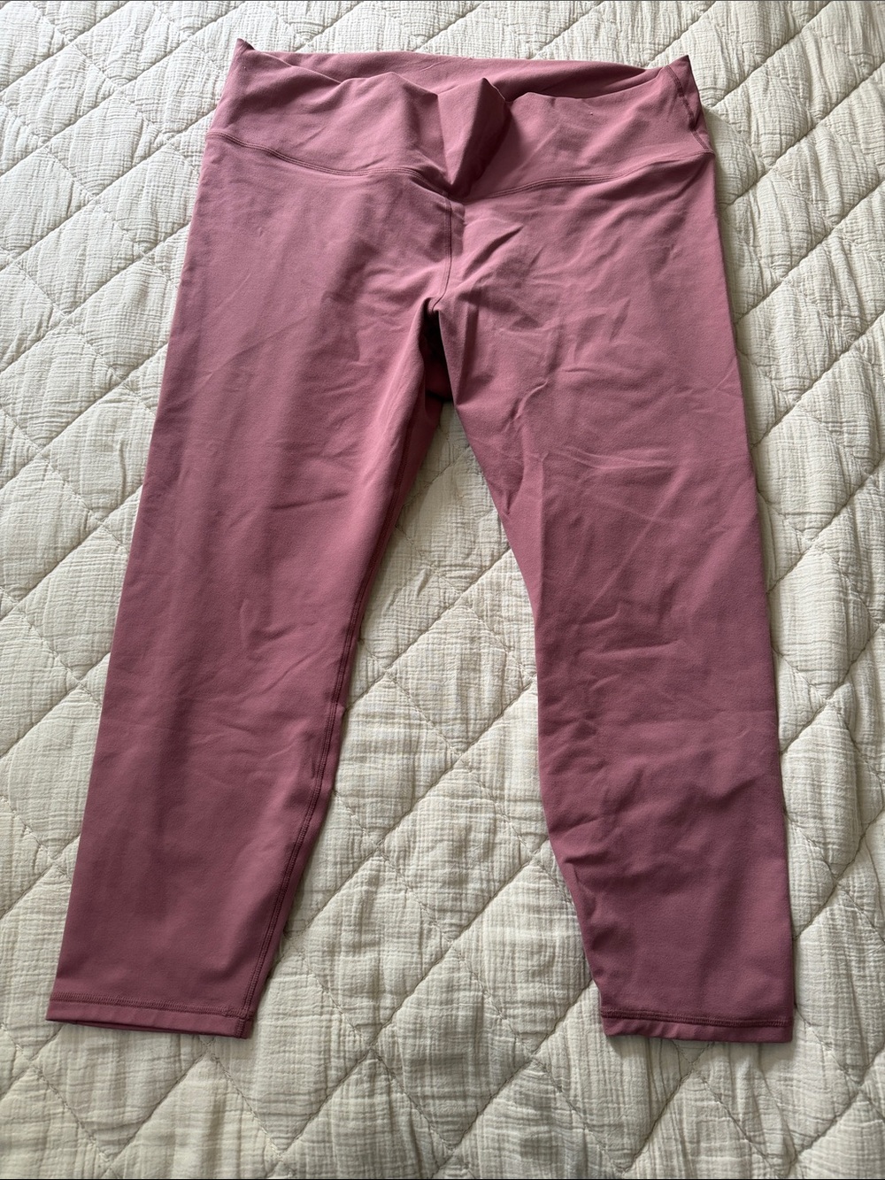 Fabletics Rose-Mauve High-Rise Leggings